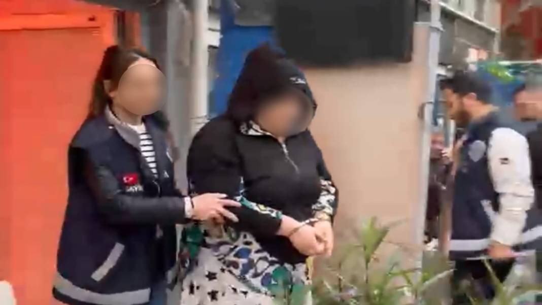 Büyük fuhuş operasyonu: 21 kadın tutuklandı! 4